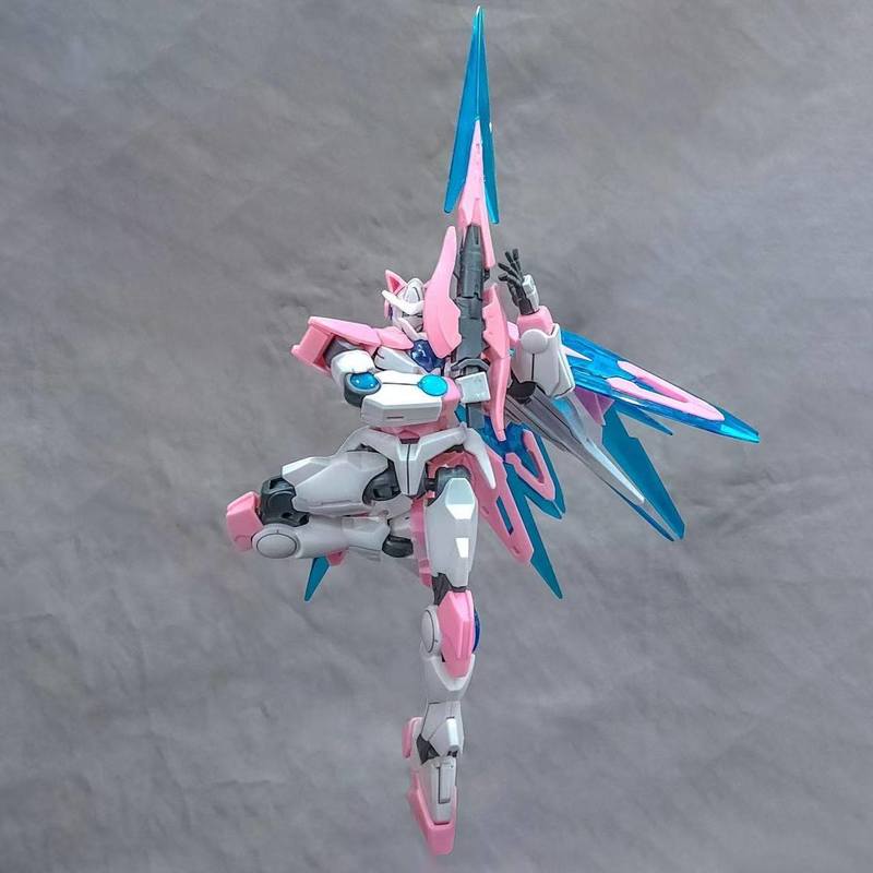 00Qan HG 1/144 Cat Ear Ver Pin - огляд і ціна Model Kit Barbatos
