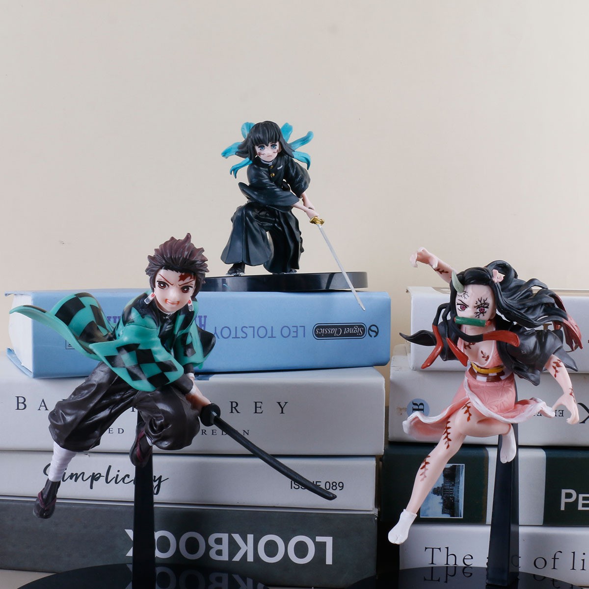 Anime Demon Slayer PVC Figures - огляд і ціна Model Kit Zenitsu