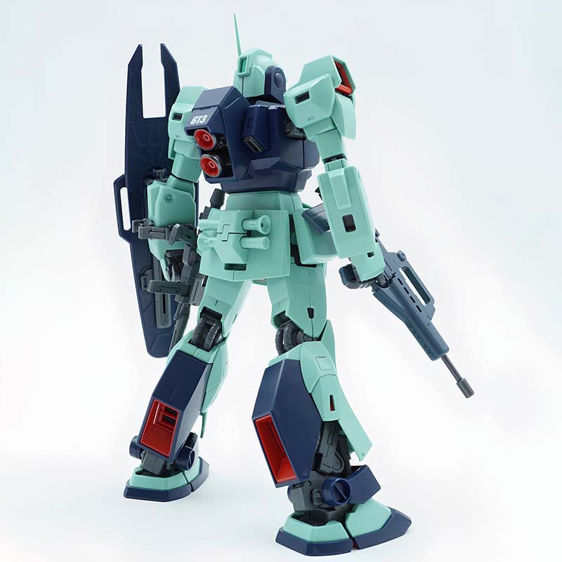 Bandai Gundam Model Kit MG 1/1 - огляд і ціна Model Kit Unicorn