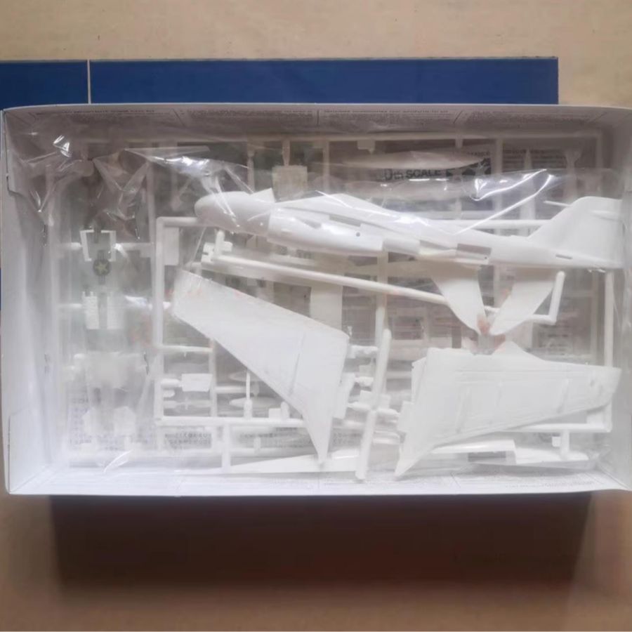 Tamiya TA61606 1/100 Grumman A - огляд і ціна Model Kit Tamiya