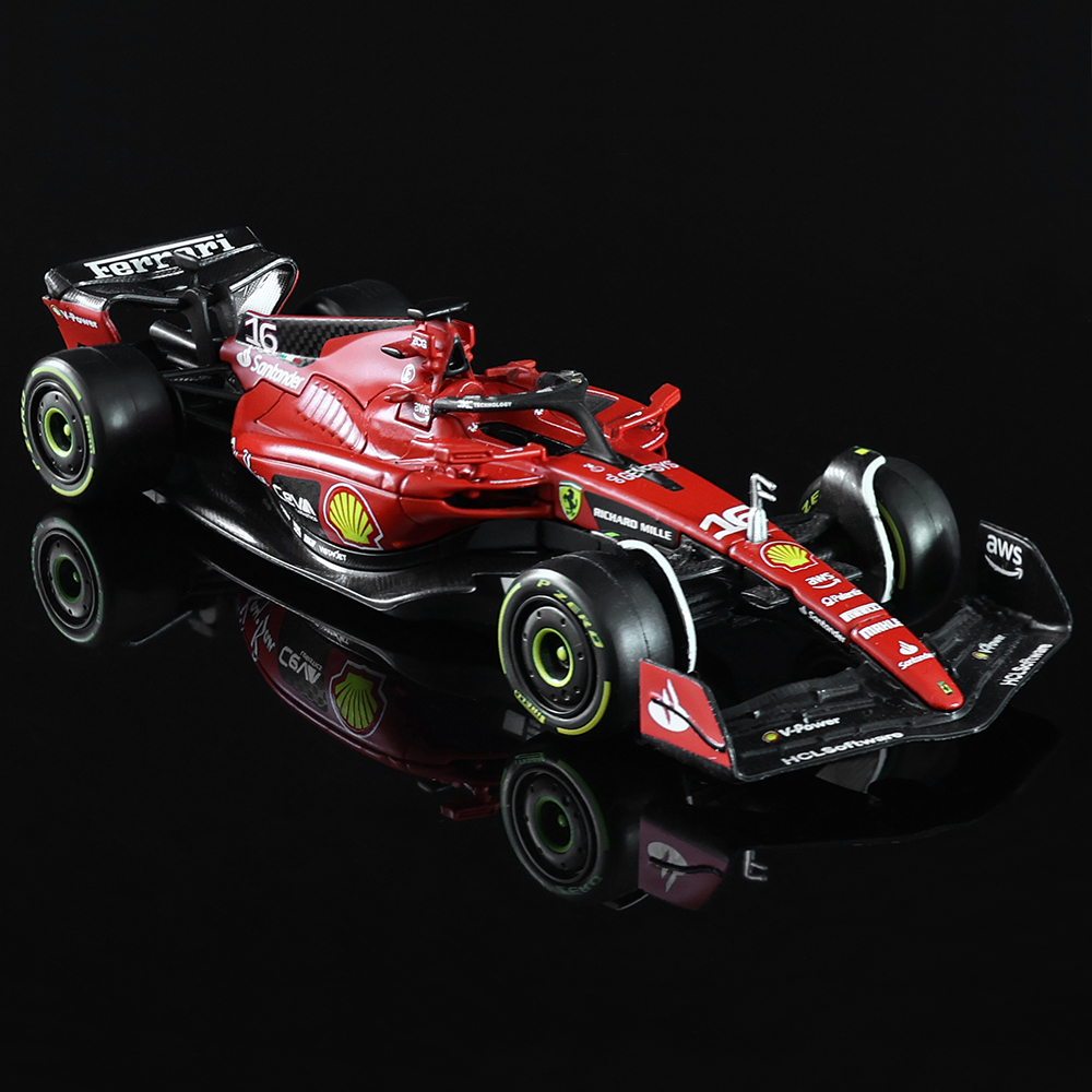 Bburago 1:43 NEW 2023 F1 Scude - огляд і ціна Model Kit Ferrari