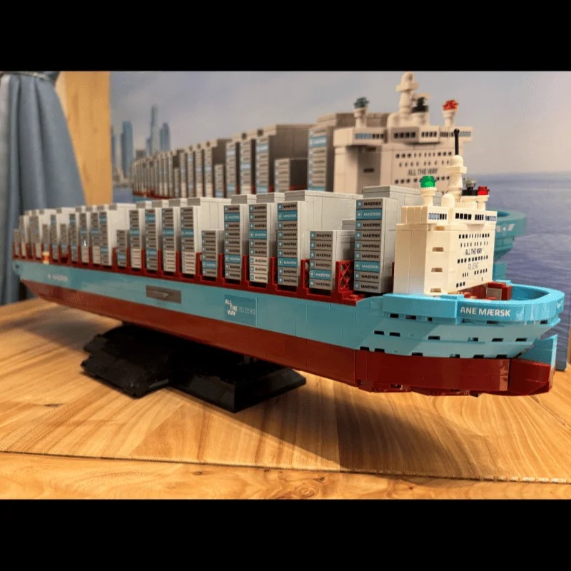 New 2026 Dual-Fuel Container V - огляд і ціна Model Kit Manual